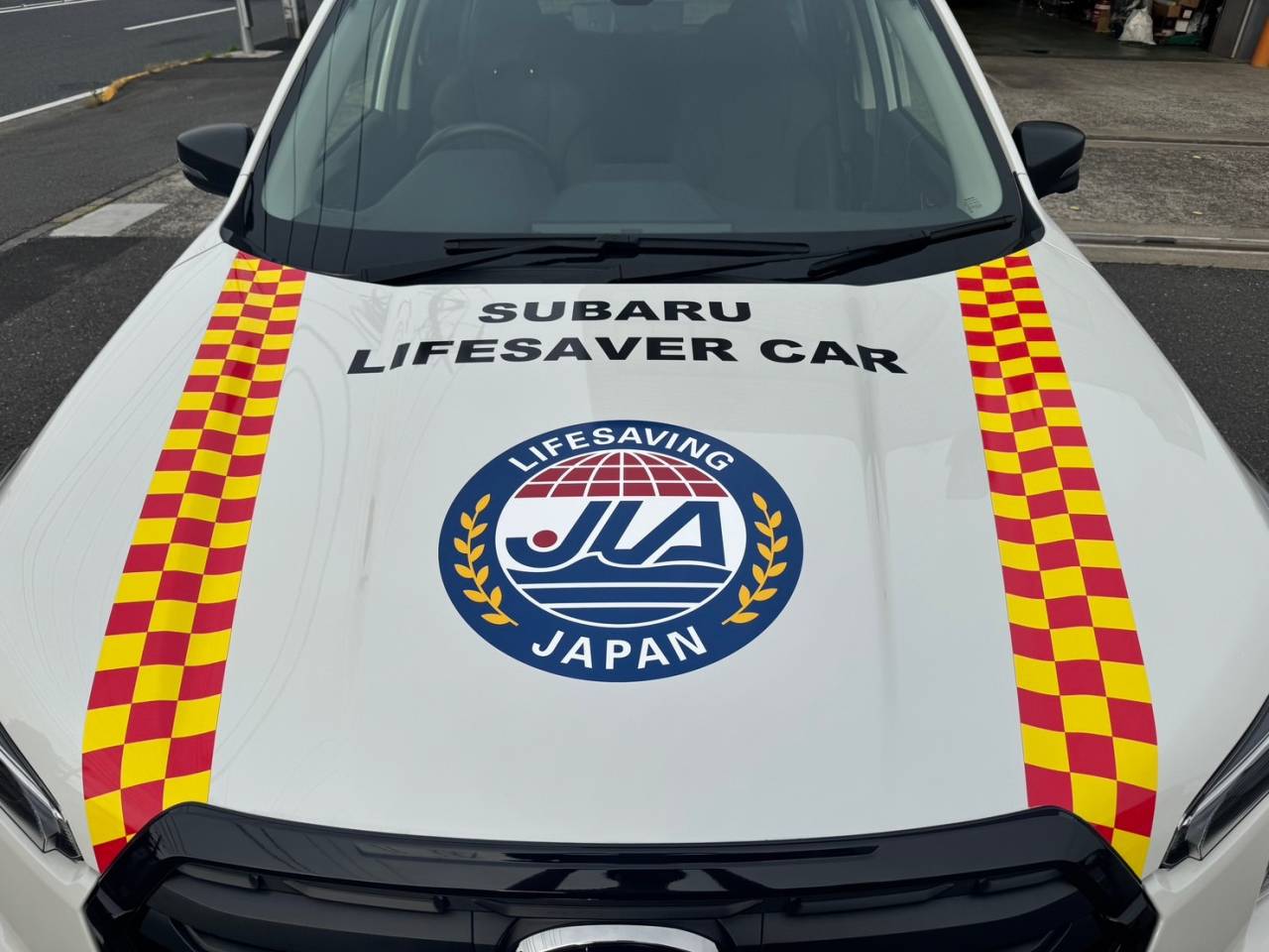 スバル　ライフセービング　カーラッピング