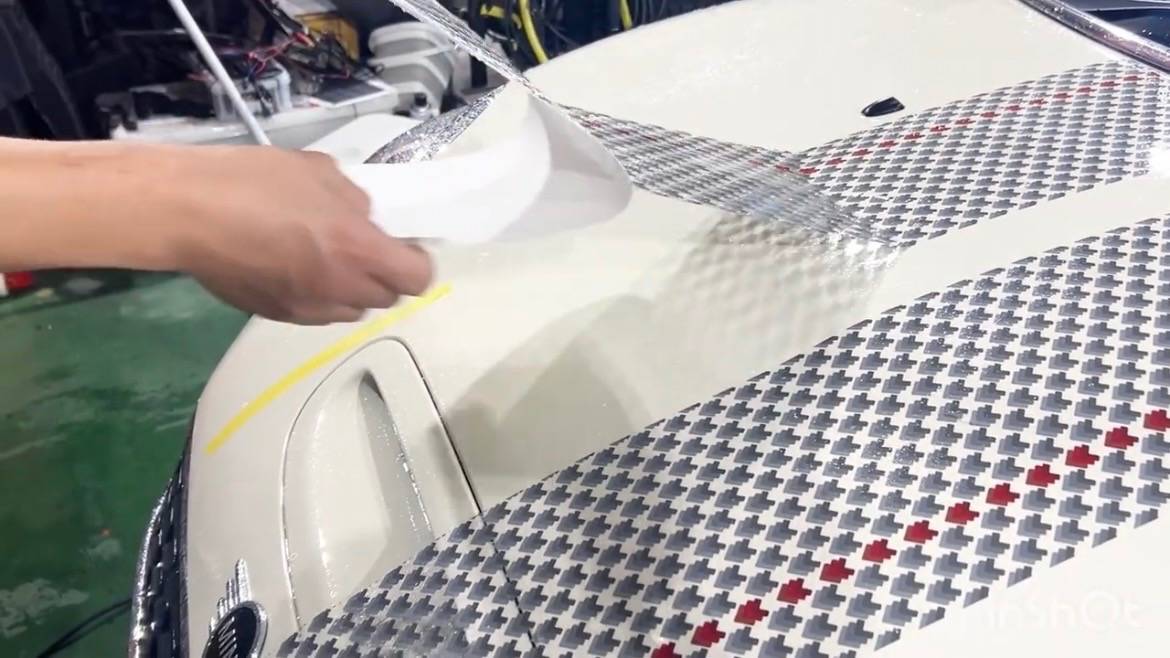 MINI　クラブマン　デカール施工