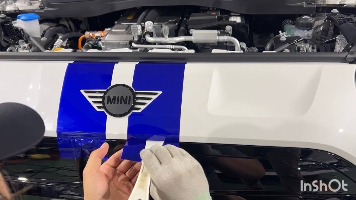 MINI／エースマン　フードストライプ施工