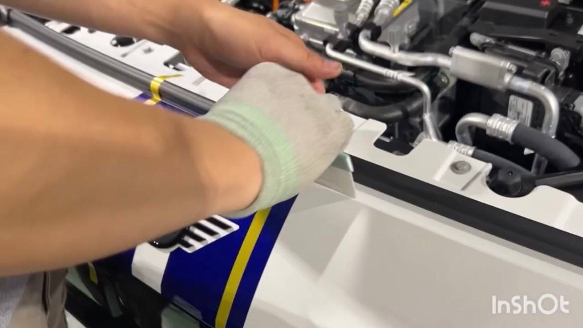 MINI／エースマン　フードストライプ施工