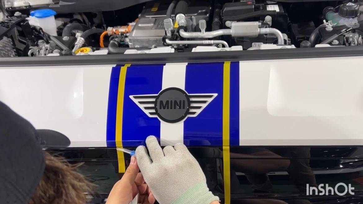 MINI／エースマン　フードストライプ施工